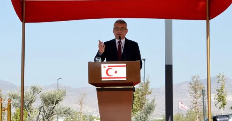 Tufan Erhürman Şimali Kipr Türk Cümhuriyyətinin Prezidenti kimi səlahiyyətlərinin icrasına başlayıb