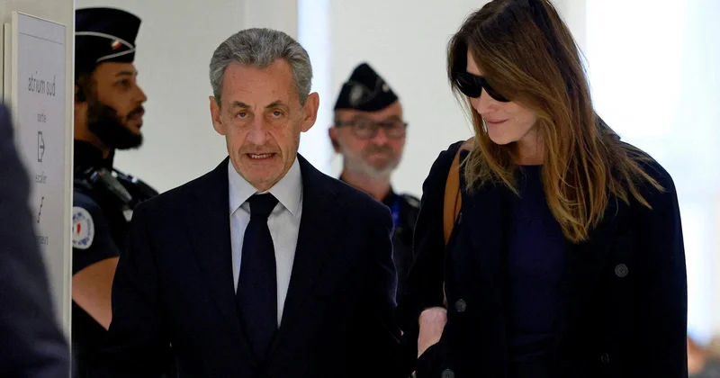 Sarkozi həbsxanaya gəlişi ilə orada çaxnaşma yaradıb
