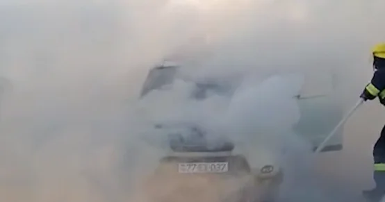 Salyanda maşın yandı Video