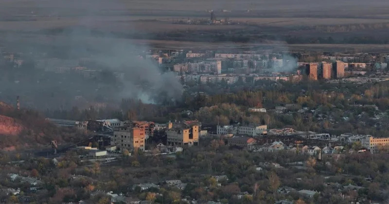 Покровск на грани окружения: украинские войска в тяжелом положении