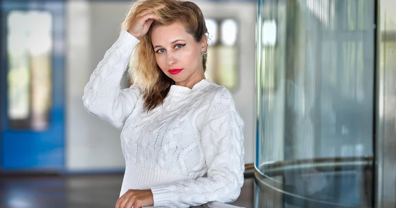 Vogue rəsmi olaraq 2000 ci illərin trendini geri qaytarır