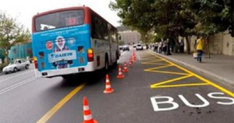 Bu istiqamət üzrə avtobuslar üçün xüsusi zolaq istifadəyə verilib RƏSMİ