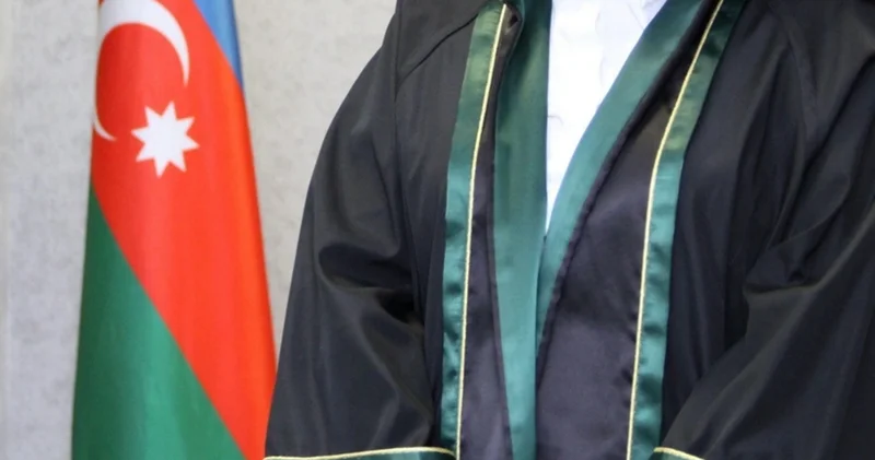 Bir müddət əvvəl fəaliyyəti dayandırılan vəkil saxlanılıb