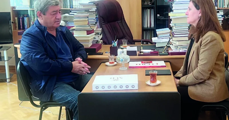 Qardaş xalqların ilk elmi məfkurəvi məclisi