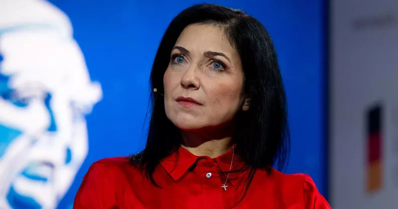 Министр экономики Германии прибыла в Киев