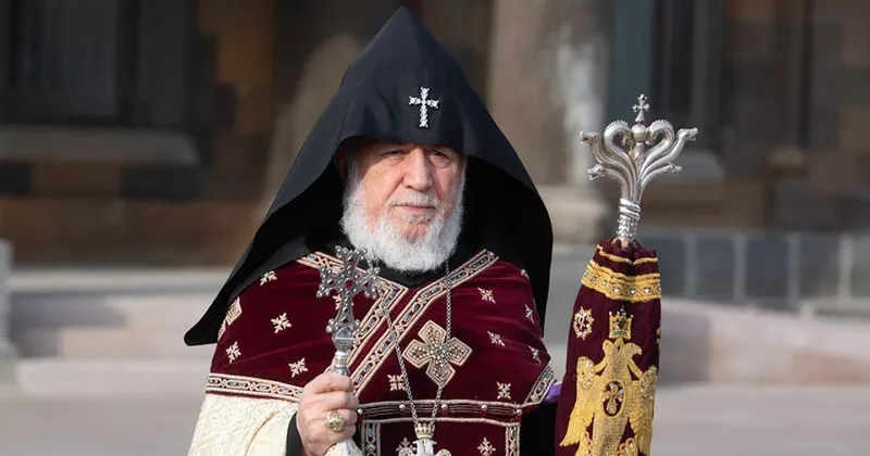 Католикос идет на принцип: Пашиняну могут помешать посетить литургию опального священника