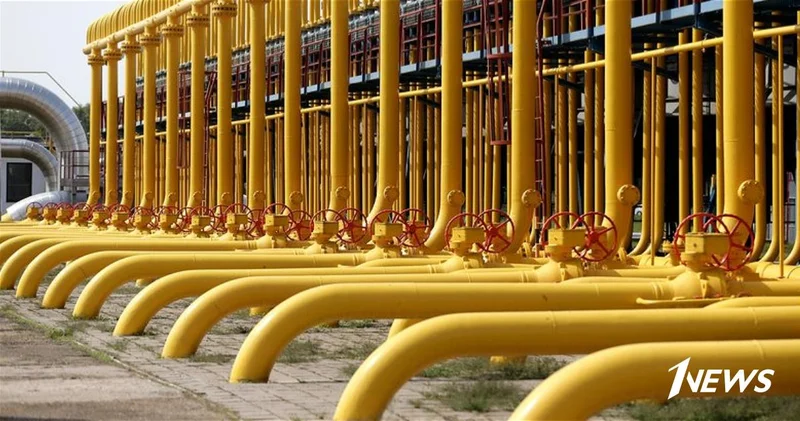 Венгрия намерена обойти запреты ЕС на поставки нефти и газа из России
