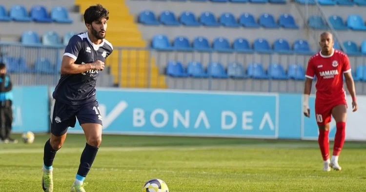 İmişli nin futbolçusu ağır zədə aldı, xəstəxanaya aparıldı VİDEO
