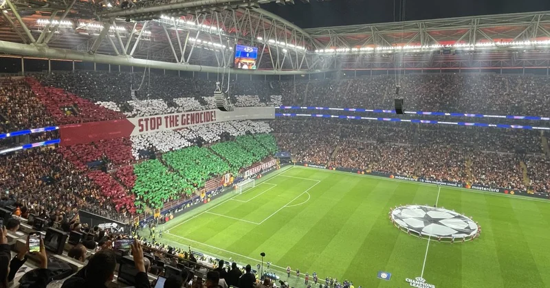 “Qalatasaray” matçındakı görüntü müzakirələrə səbəb oldu