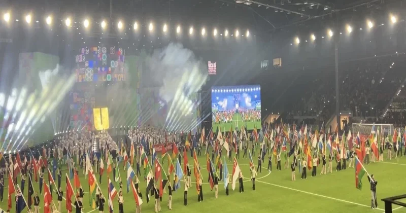 Bakıda 15 yaşadək futbolçular arasında dünya çempionatı və festivalının açılış mərasimi keçirilib YENİLƏNİB
