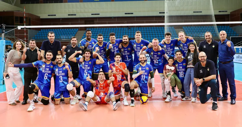“Neftçi” “Xilasedici”yə məğlub oldu
