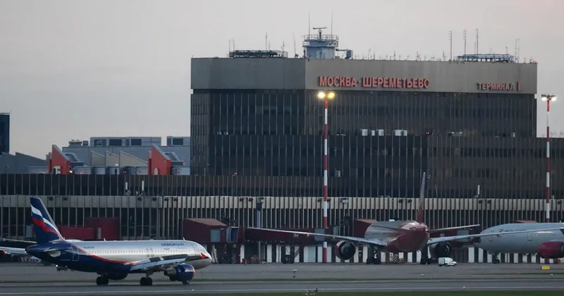 Из за дронов российские аэропорты почти 3 тыс раз приостанавливали работу в 2026 году