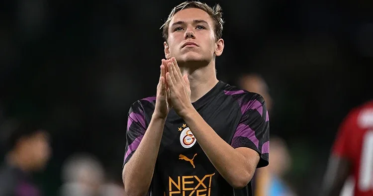 “Qalatasaray”ın ulduzu nəhənglərin gündəmində