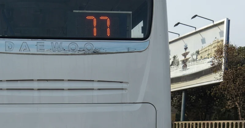 Avtobusda sürücü və sərnişin arasında DAVA VİDEO