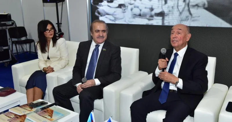 Yüz yaşlı “Şərqşünaslıq” jurnalı XII Bakı Beynəlxalq Kitab Sərgisində