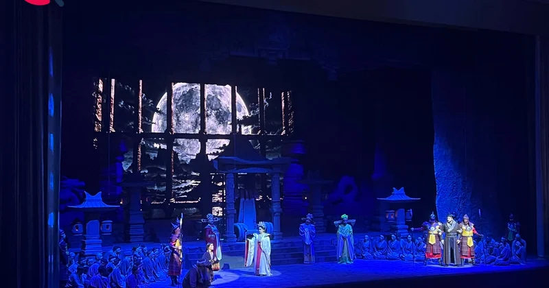 98 il sonra “Turandot” yenidən Azərbaycan səhnəsində Fotolar