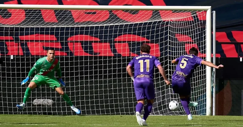 “Elçe” “Rayo Valyekano”nu darmadağın edərək təhlükəli zonadan çıxdı YENİLƏNİR