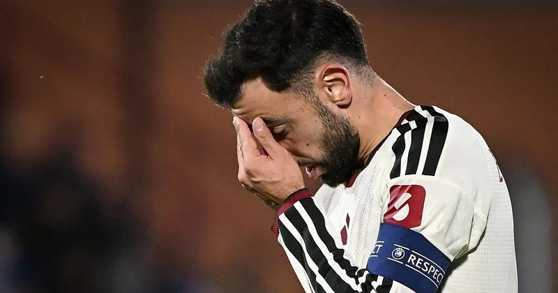 Məşhur futbolçunun evinə oğru girdi