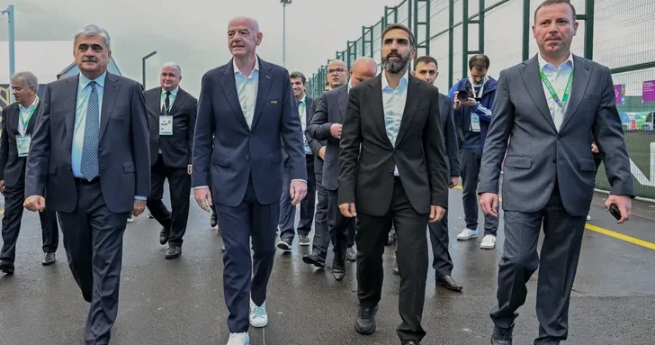Руководство FIFA и АФФА оценило условия проведения юношеского чемпионата мира в Баку
