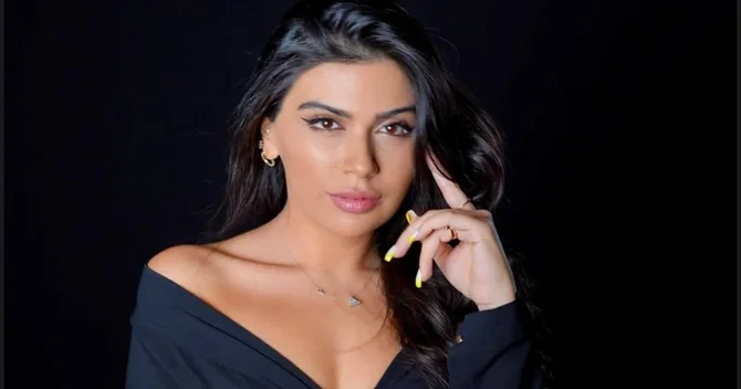 Roza Zərgərlinin qızı BenAy mahnı təqdim etdi