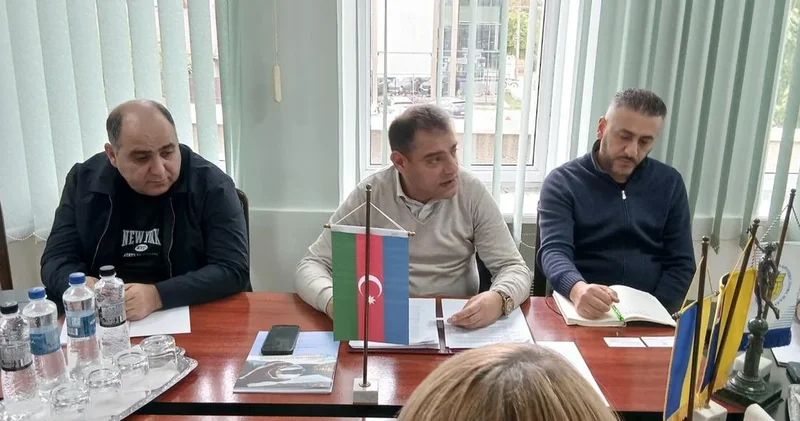 Azərbaycanın Ukraynadakı səfiri Zakarpatye vilayəti ilə ticarət əlaqələrinin inkişafını müzakirə edib
