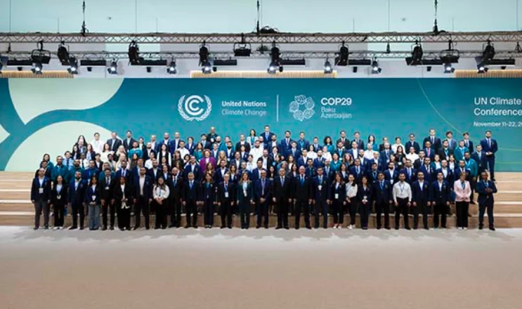 COP29un son günündən xatirə Fotosu Azərbaycanda özəl xəbərlər, araşdırmalar, təhlillər və müsahibələrin tək ünvanı