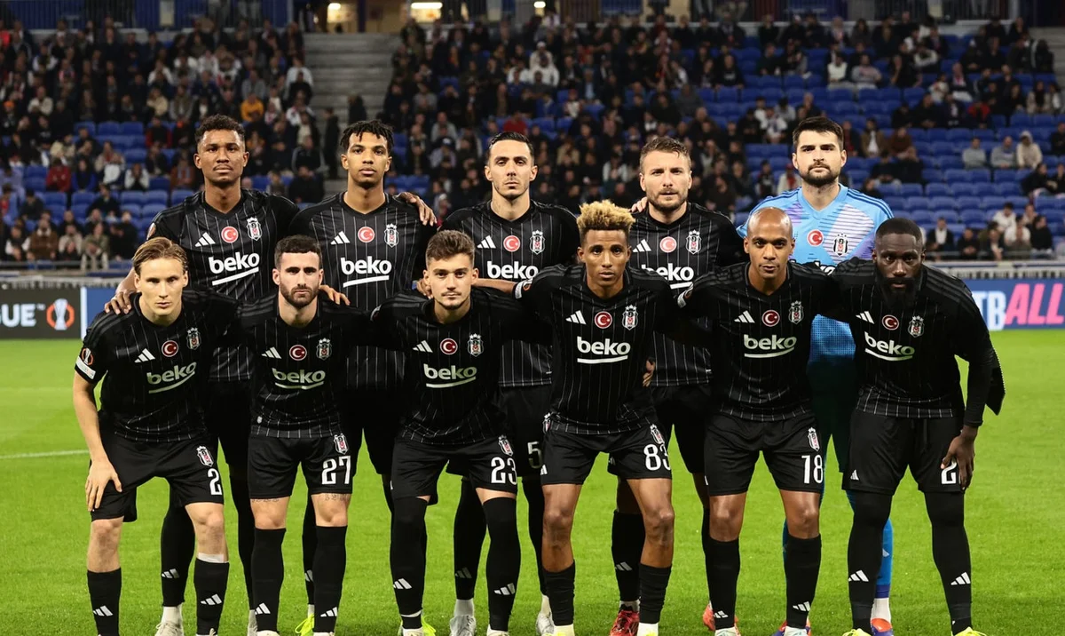 “Beşiktaş” doğma meydanda məğlub oldu