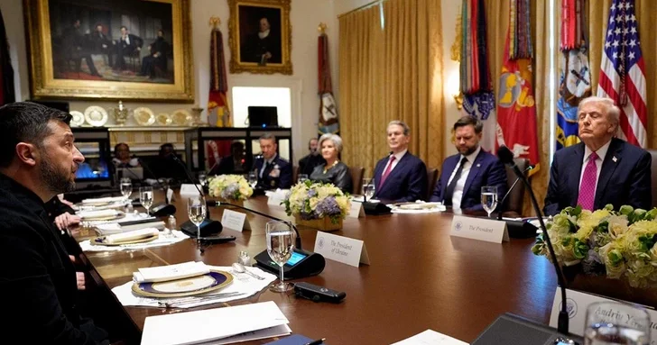 США подталкивают Киев к принятию 28 пунктного плана мирного урегулирования СМИ