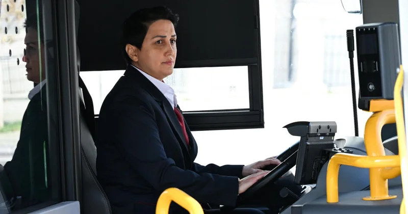 Женщины приступили к работе водителями маршрутных автобусов Баку ФОТО ВИДЕО