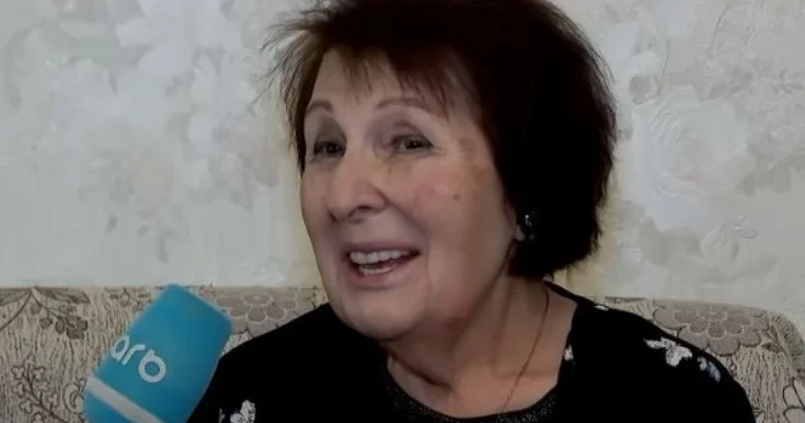 Gedib dodaq qoyur, burun kəsdirir və kifirləşirlər