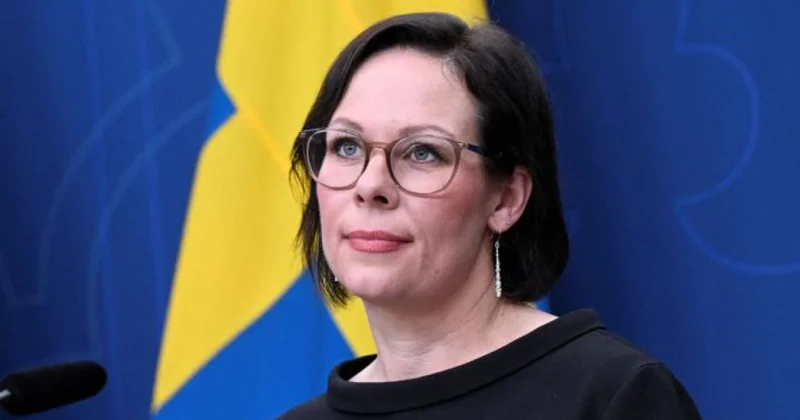 Швеция не признает аннексию украинских земель