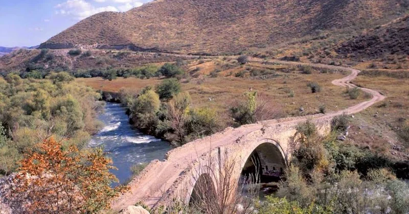 Ermənilərin yandırdığı ilk Azərbaycan kəndi KONKRET