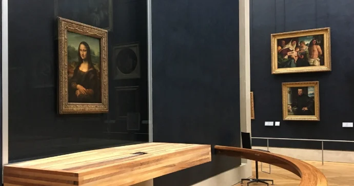 Tiktokerlər Luvr Muzeyinə öz fotolarını yerləşdirdilər VİDEO