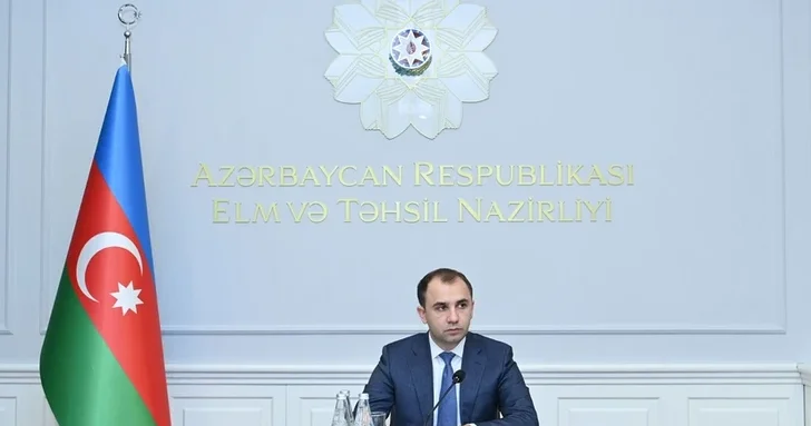 Замминистра: 40% учителей иностранных языков получили существенную прибавку к зарплате