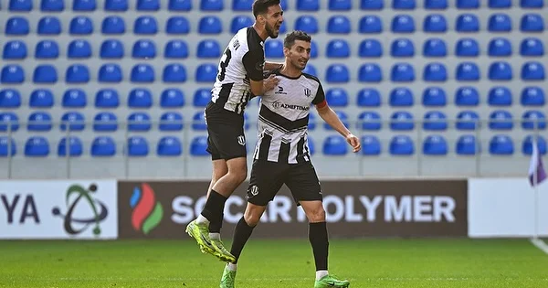 Араз Абдуллаев хочет вновь помочь милли : Порой в сборную вызываются такие игроки…