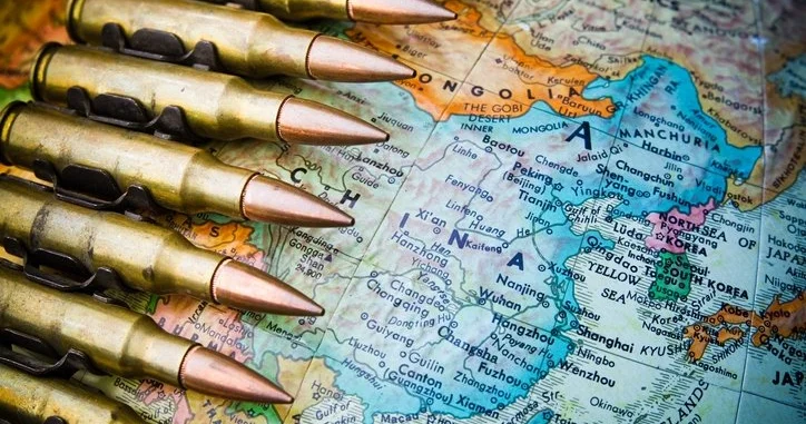 Soyuq müharibənin yeni mərhələsi: qarşıdurma dərinləşir