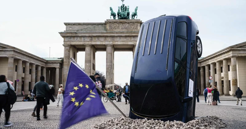 Almaniya uçurumun kənarında: Gələcəkdən qorxan sənaye nəhəngi