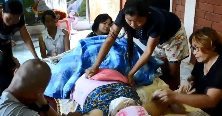 В Таиланде женщина ожила в гробу за минуты до кремации