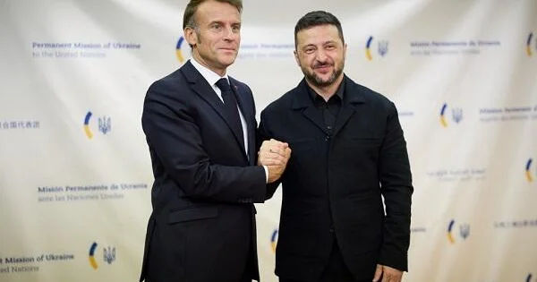 Zelenski Makronla danışdı