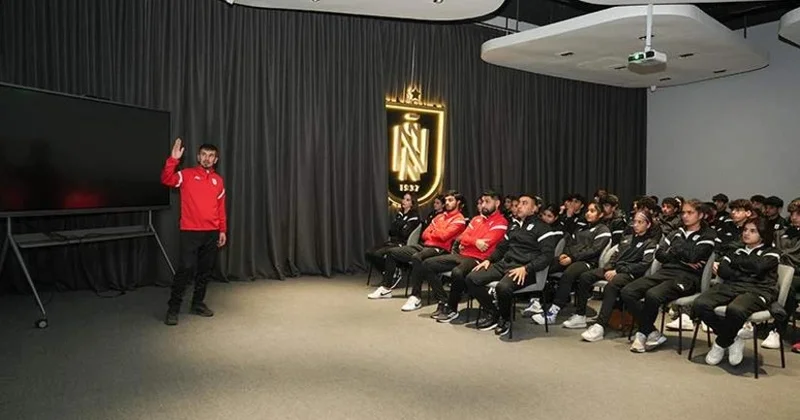 Neftçi nin aşağı yaş qruplarından ibarət komandaları üçün seminar keçirilib