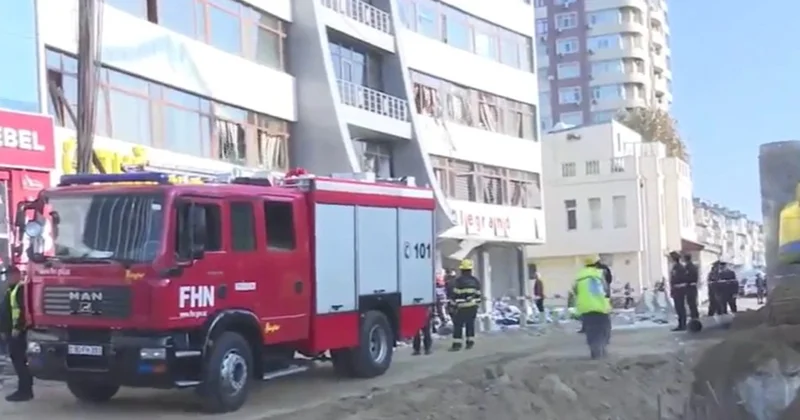 Bakıda “AFEN Plaza”da partlayış Yenilənir Video