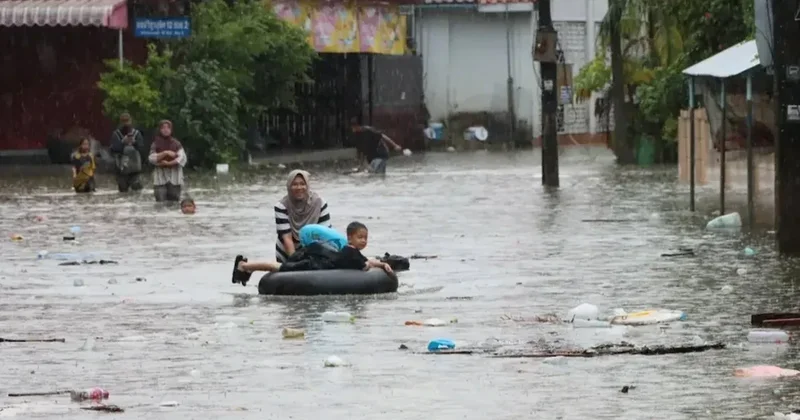 Сильные наводнения в Таиланде есть погибшие