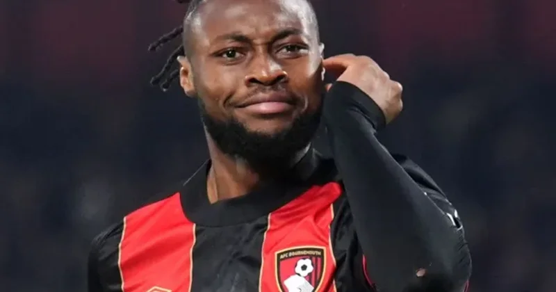 Mançester Yunayted Bornmut un vingerini transfer etmək istəyir