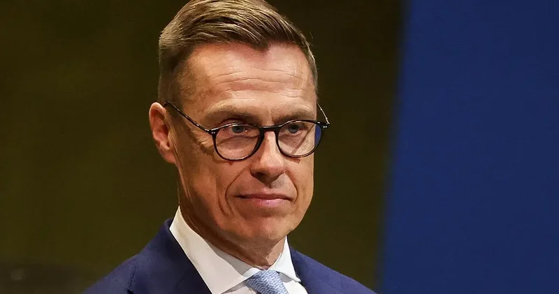 O, yaşıl işıq verməyənə qədər heç nə baş verməyəcək”