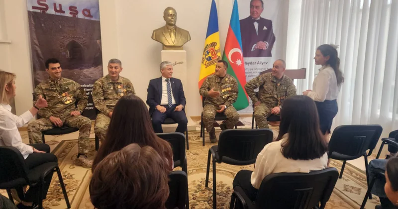 Kişineuda Zəfər Günü ilə bağlı vətənpərvərlik mövzusunda müzakirələr aparılıb