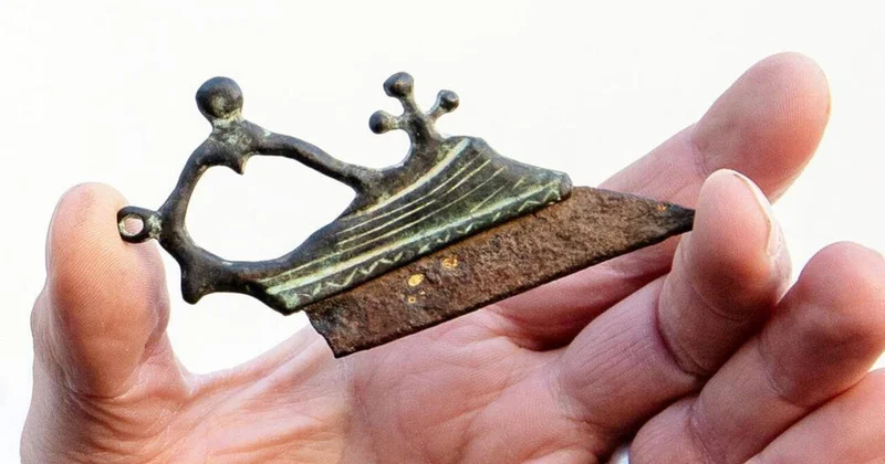 Бритву возрастом 2000 лет продадут на аукционе
