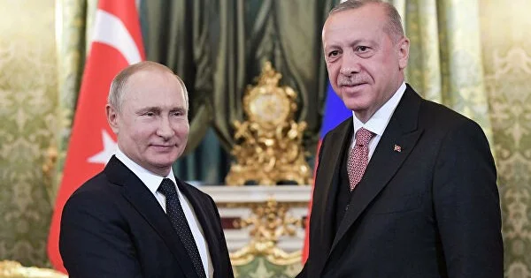 Ərdoğanla Putin telefonda müzakirə aparıb Açıqlama