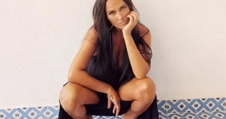 Hülya Avşara qadınları fahişəliyə cəlb etmək İTTİHAMI