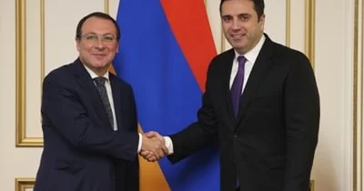 Simonyan Cənubi Qafqaz üzrə xüsusi nümayəndəni qəbul etdi