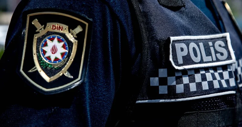 В Баку задержали мошенника, дважды заработавшего на одном автомобиле Minval Politika